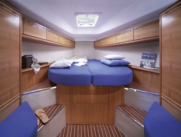 Koki - Bavaria 38 Cruiser (2008) — photo 3