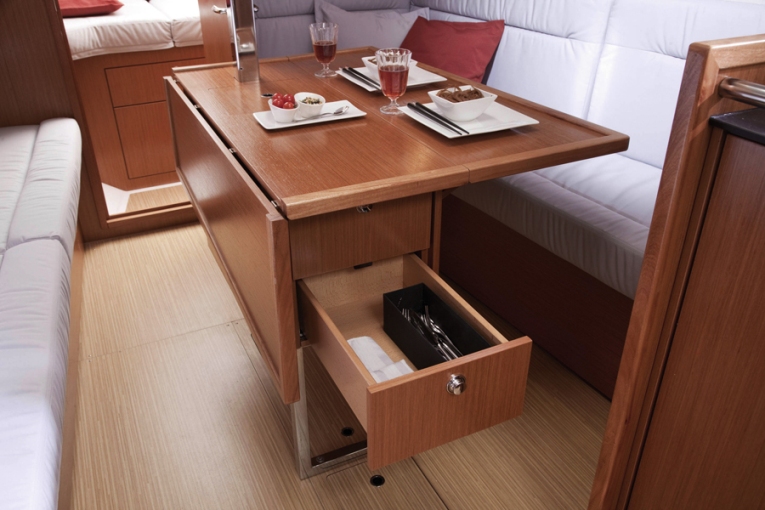 Miki - Bavaria Cruiser 32 (2010) — photo 9