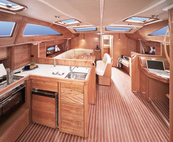 Seni - Bavaria 50 Vision (2010) — photo 3