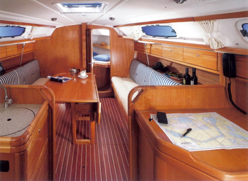 testTT - Bavaria 30 Cruiser (1990) — photo 3