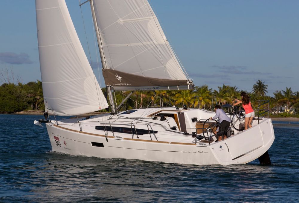 Sun Odyssey 349 - 3 cab., 2018; Zaurak