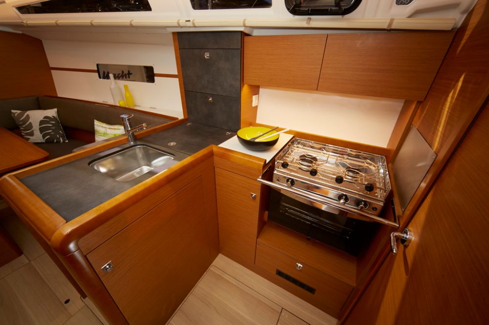 Zaurak - Sun Odyssey 349 - 3 cab. (2018) — photo 9