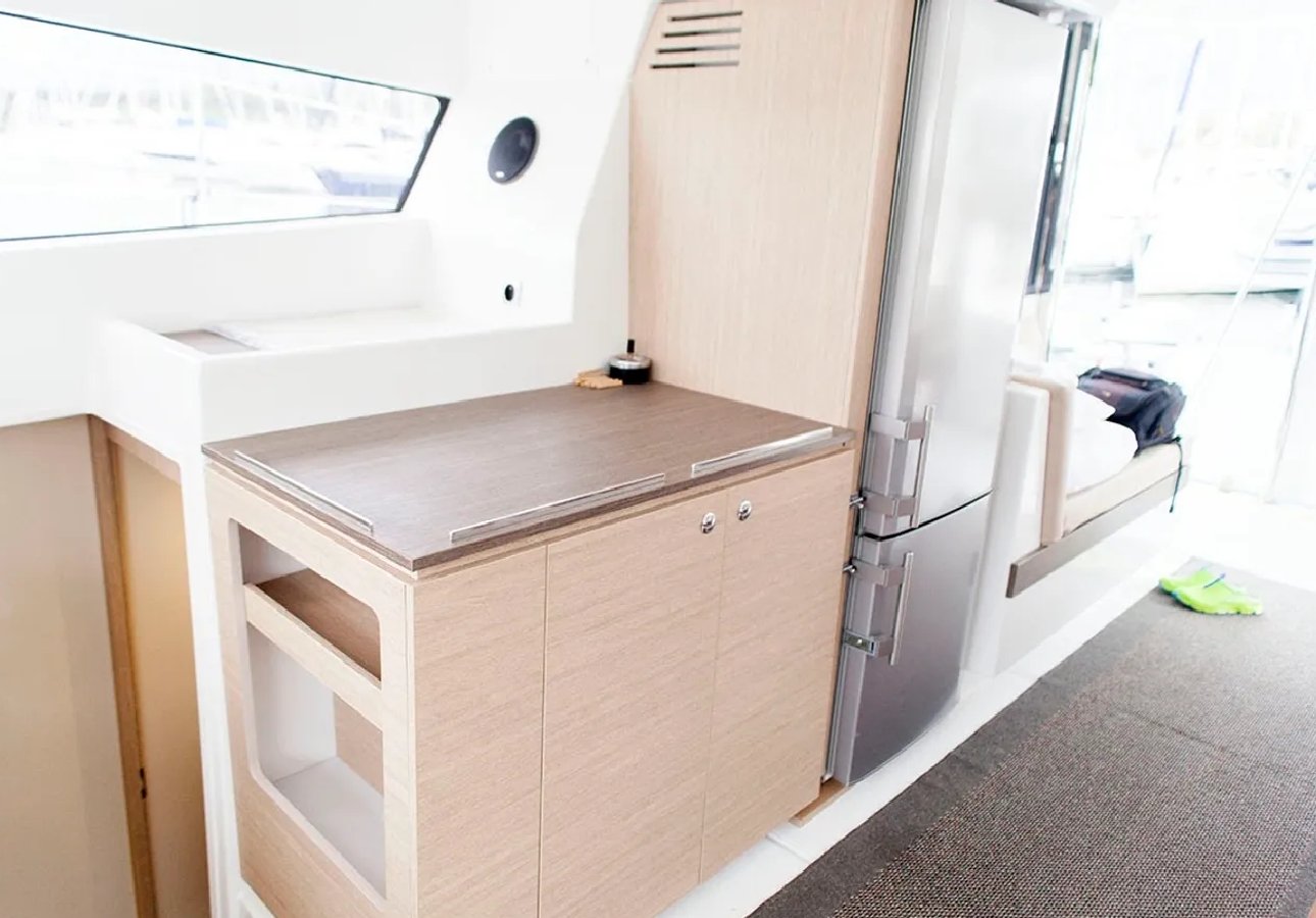 Eschyle  - Lagoon 380 - 4 cab. (2017) — photo 17