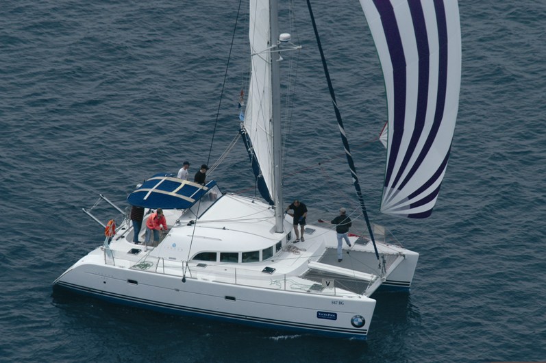 Lagoon 380 - 4 + 2 cab., 2013; Fogo Econ