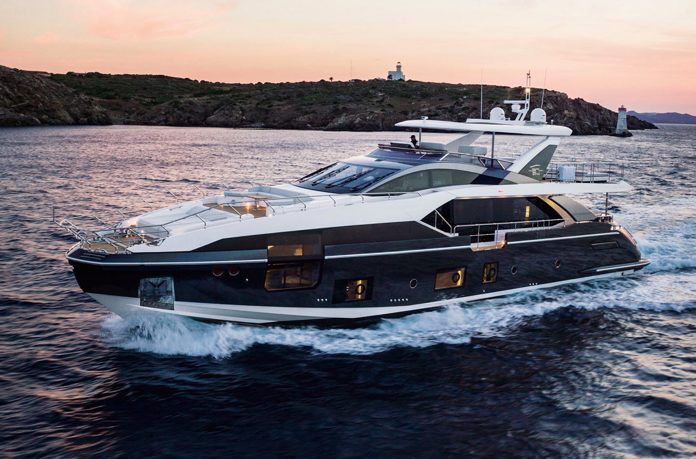 Azimut Grande - 5 + 1 cab., 2019; Redemption Prem