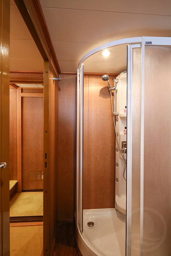 NN - Lagoon 50 - 6 + 2 cab. (2020) — photo 9
