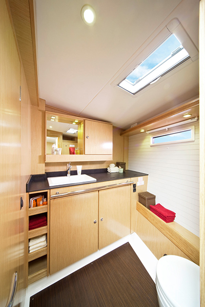 Zanzibar - Bavaria Cruiser 55 - 5 cab. (2012) — photo 9