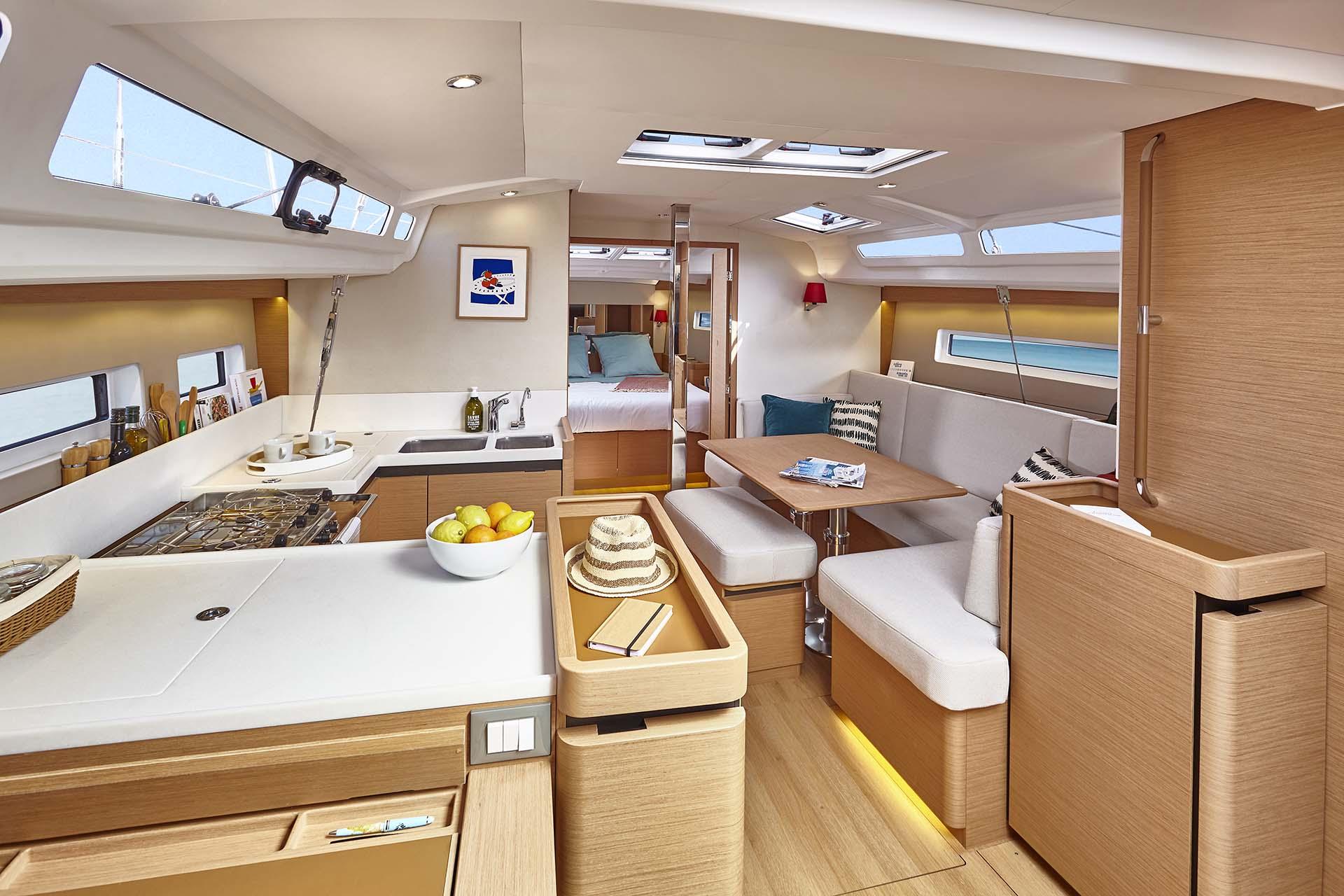 Art Vandelay - Sun Odyssey 440 - 4 cab. (2024) — photo 4