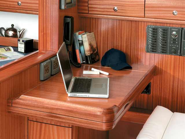 Bova - Bavaria 49 (2004) — photo 5